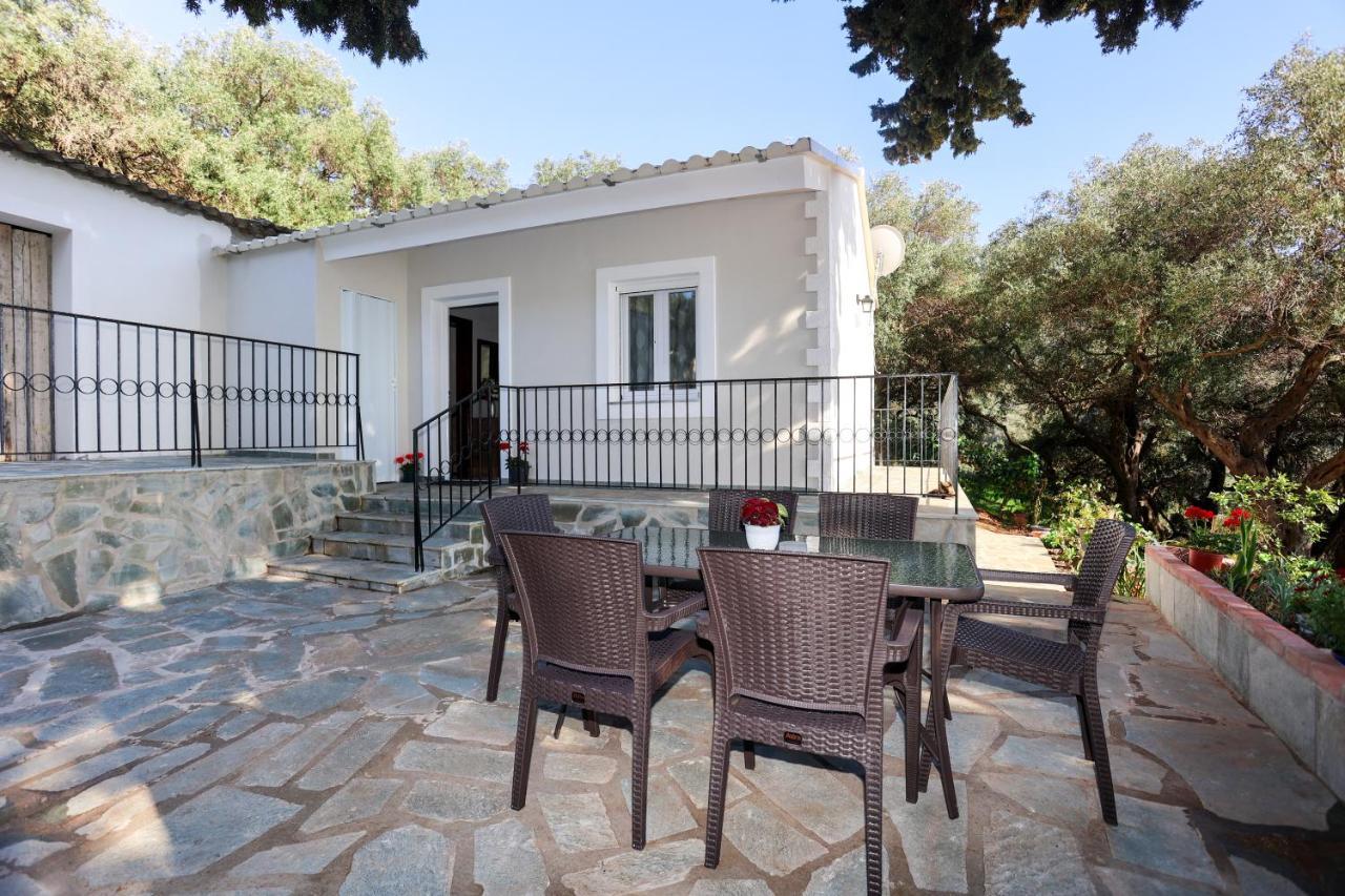 Amaryllis Seaview House By Guestcorfu Apartment Paramonas  Exterior photo